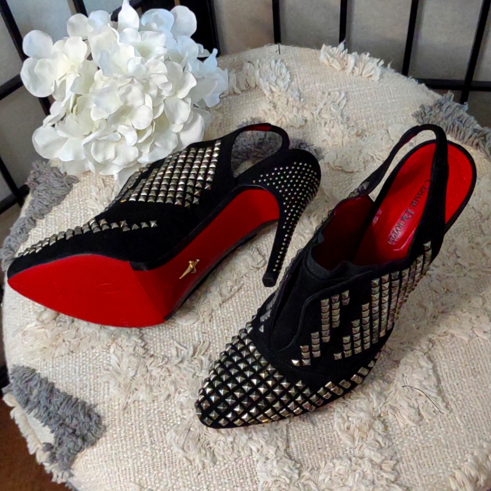 Cesare Paciotti Studded Black 🔥 Pumps